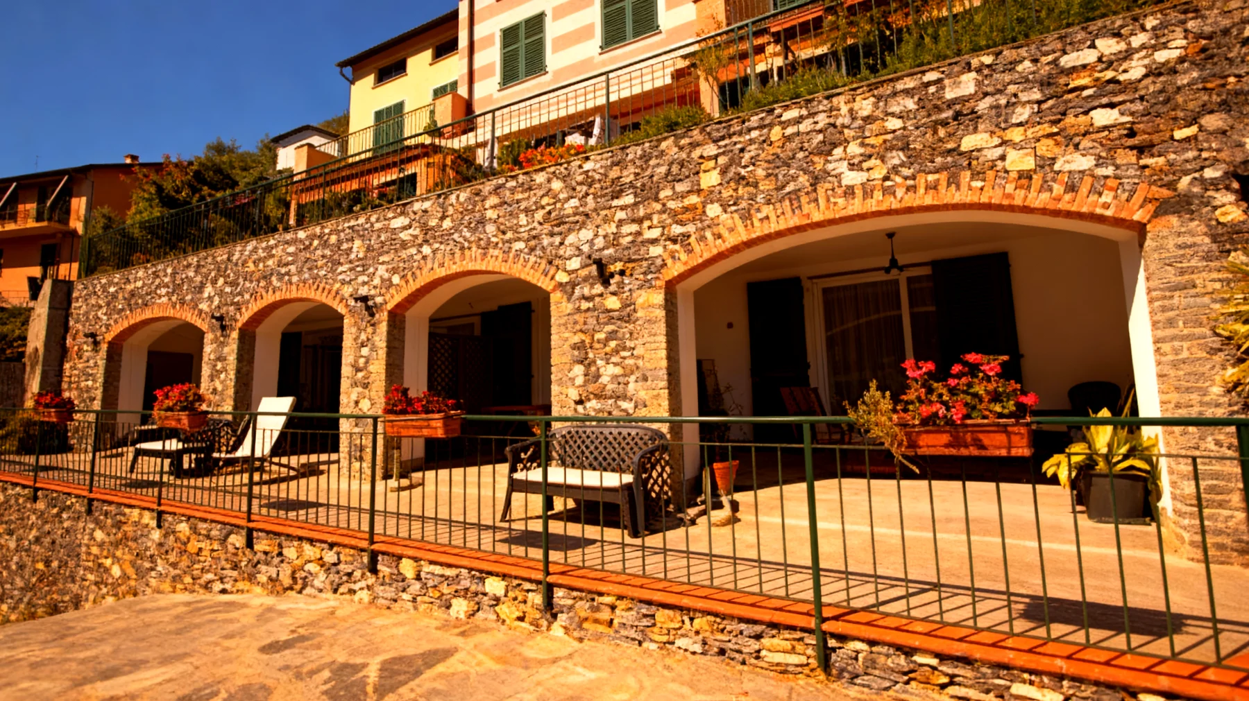 Un posto al sole 2025-12-20T08:33:35.934Z"